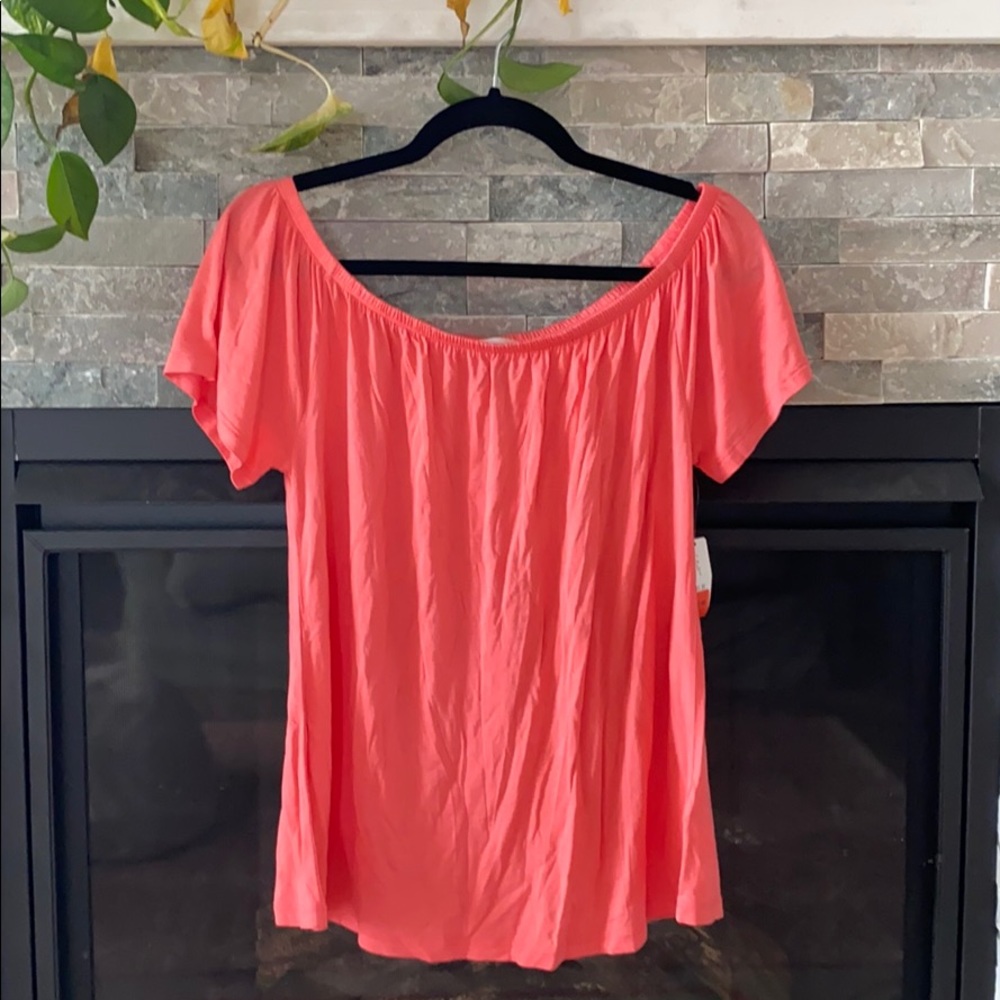 Old Navy off the shoulder tee